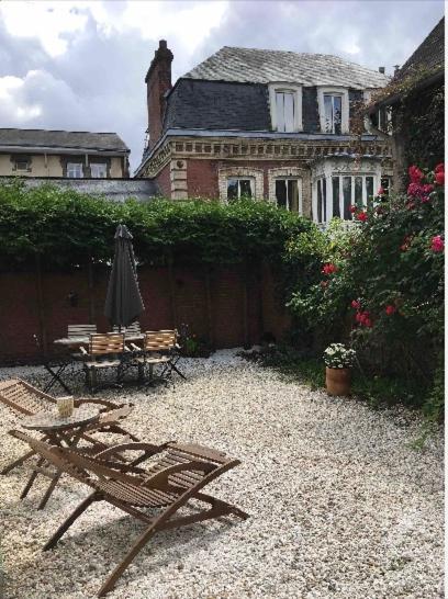 Maison Individuelle Dans Ancienne Ecurie ルーアン エクステリア 写真